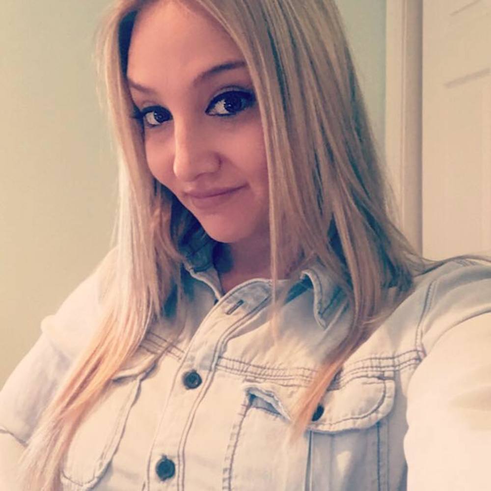 Meet your Posher, Melissa